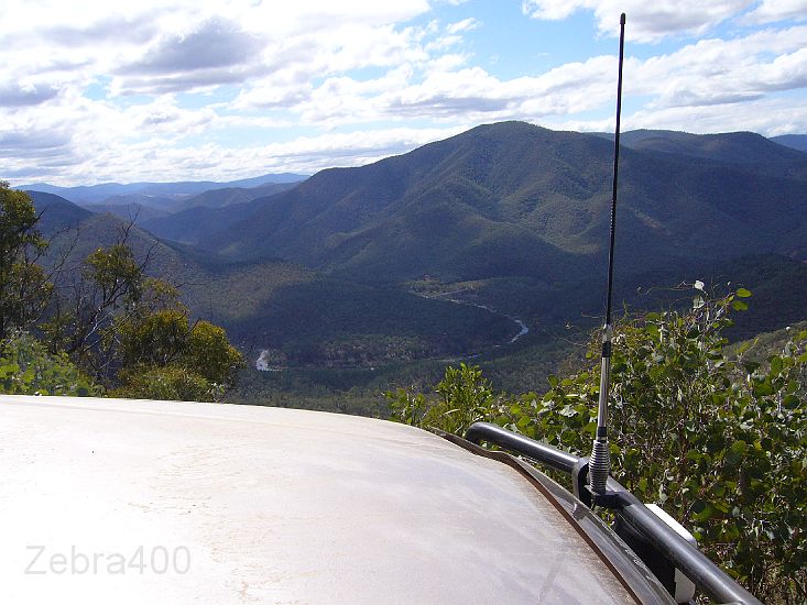 09-Drifter takes in the views over the Snowy River.jpg